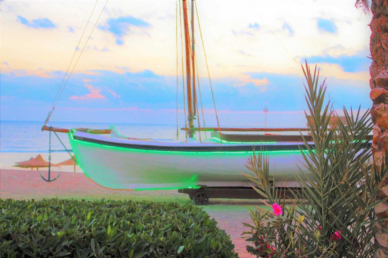Rohanou Beach Resort El Qoseir Exterior foto