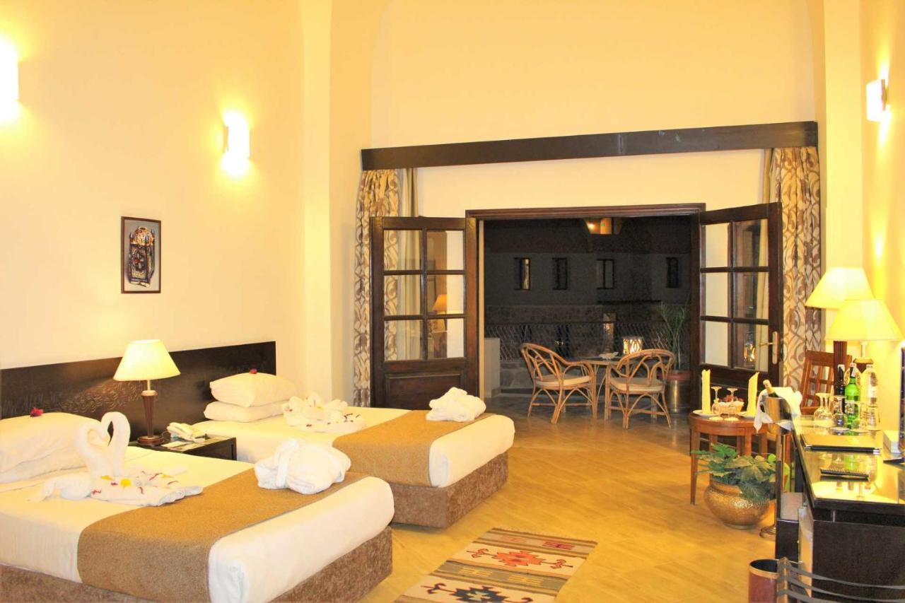 Rohanou Beach Resort El Qoseir Exterior foto